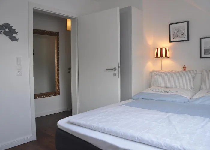 Am Alten Leuchtfeuer - A67400 * Eckernförde